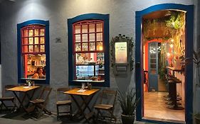 Com Verso e Prosa RePouso e Café